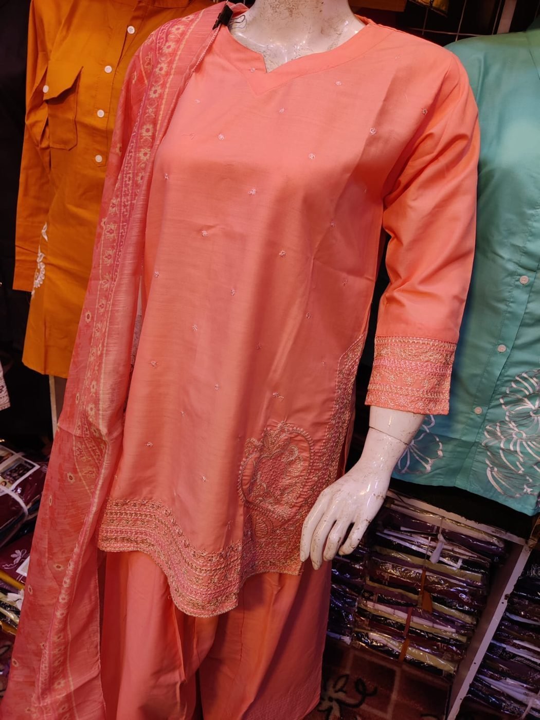 Signature Kurtis