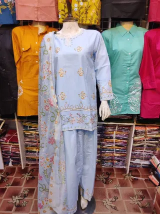 Sky Thread Kurti
